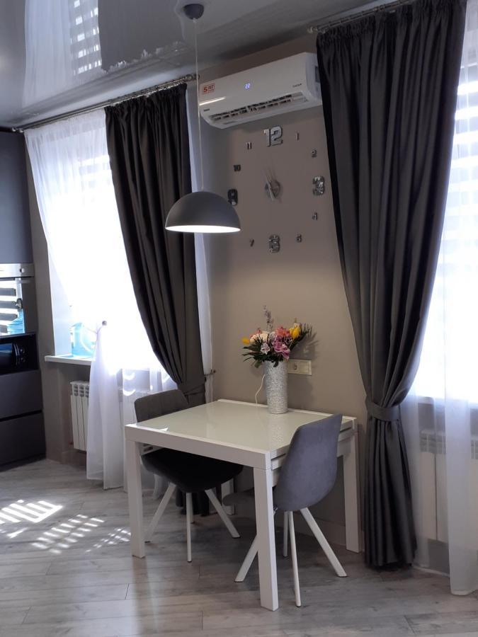 Просторі Lux Апартаменти На Центральному Проспекті, Великий Smart Tv,Преміум-Підписки Youtube Та Онлайн-Кінотеатрів , Кавомашина, Відкритий Балкон, Звітні Документи Kryvyj Rih Esterno foto